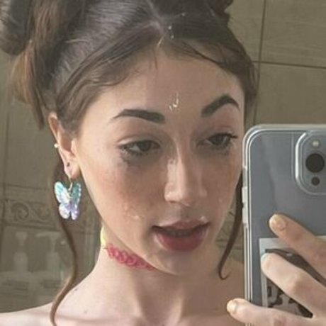 Tiana Blow onlyfans nude leaks