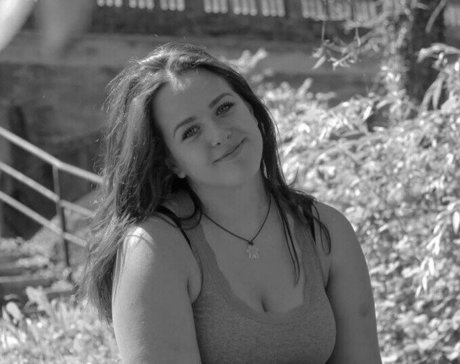 Pika Mikelj onlyfans picture