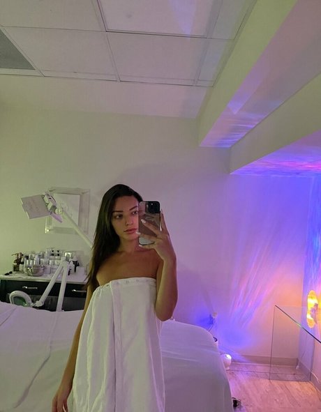 niikkirose Profile pic