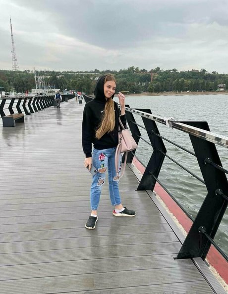 vladaberry nudes only fans