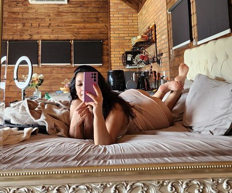 NataliConti onlyfans leaked tits