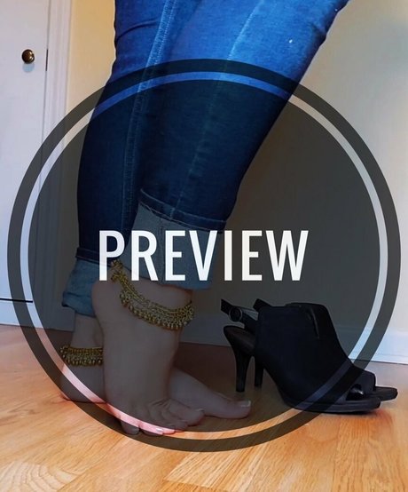 lilmissnaaya onlyfans naked