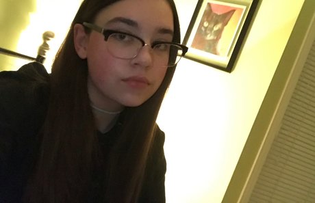 HinaToy onlyfans public photos