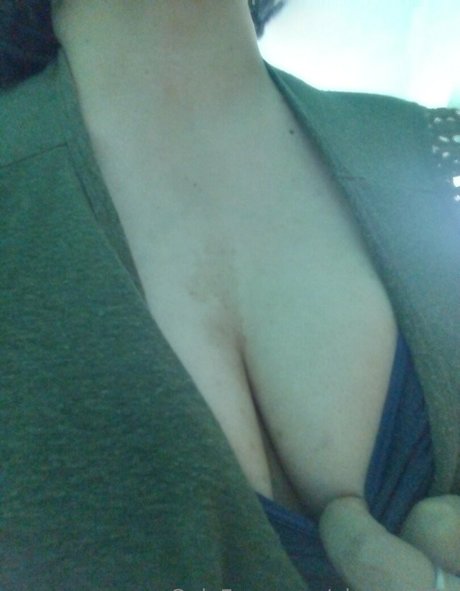 elenagr33n onlyfans xx