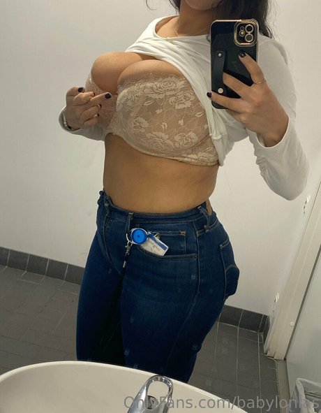 babylonias strip onlyfans