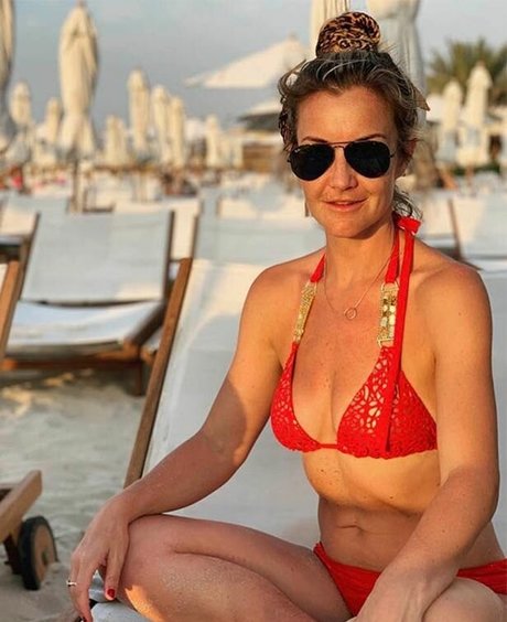 Helen Skelton onlyfans boobs