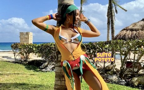 Bayonet Cosplay only fans free