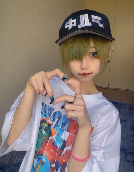 Mokumoku Free_ onlyfans posts