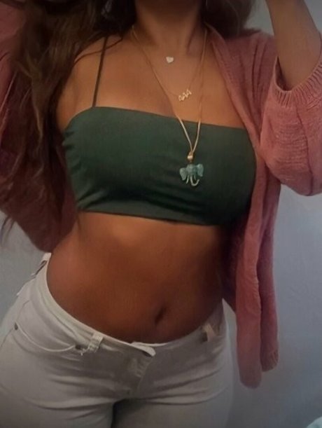 lovesicksavii onlyfans post