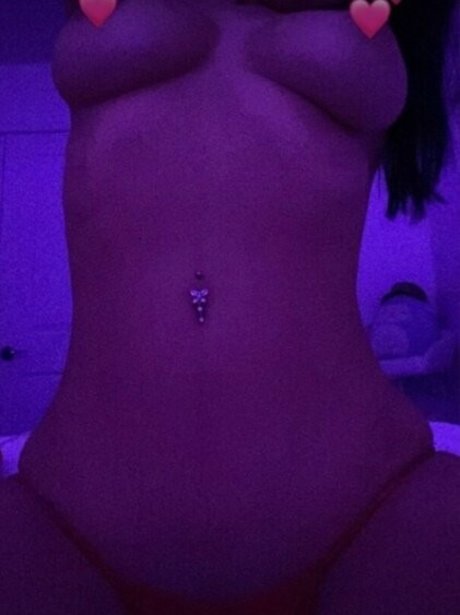 lovesicksavii onlyfans boobs