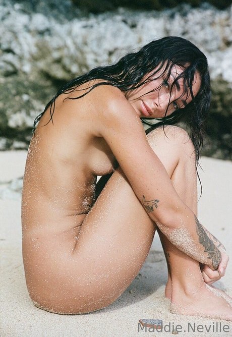 Maddie Neville onlyfans nude pics