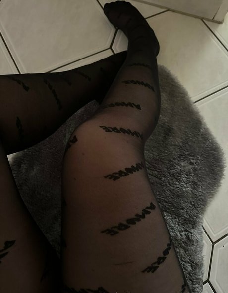 bbella69 onlyfans nudes leak