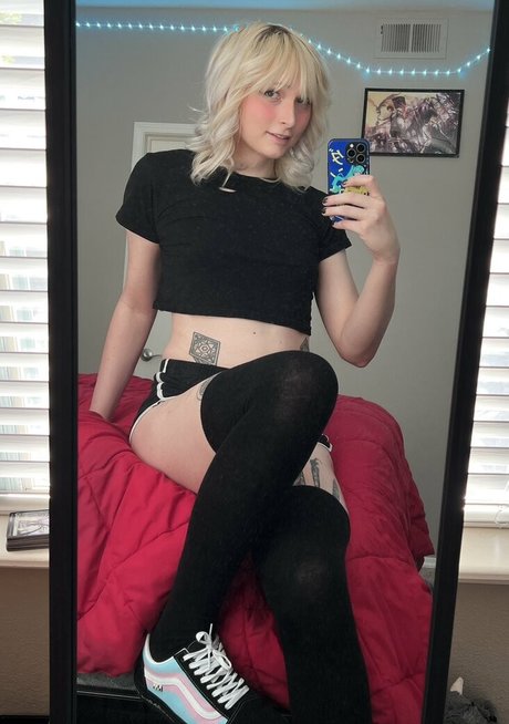 RoseWaltzEX onlyfans leaks free