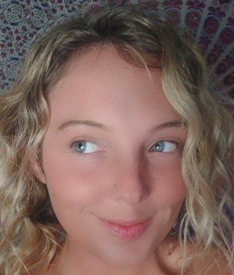 Alaya Rei en onlyfans