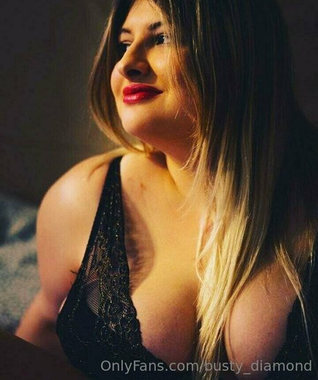 busty diamond onlyfans nude porn
