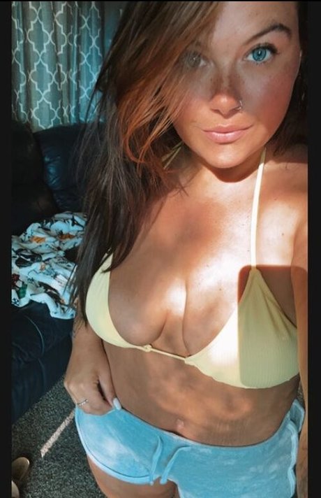 Lladie Star onlyfans explicit content