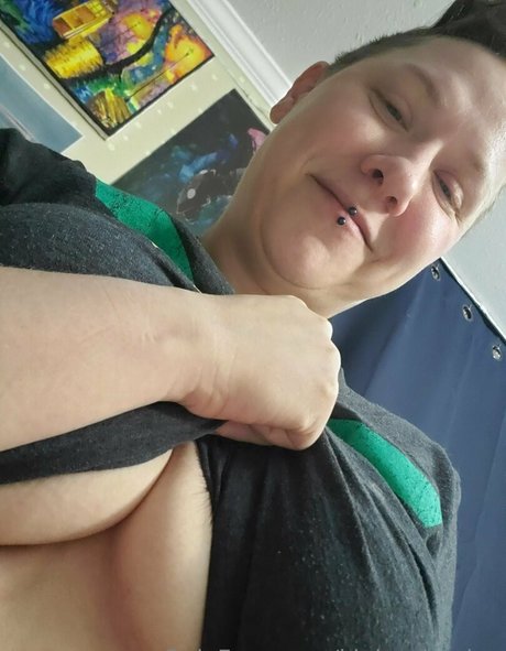 kinkywhovian en onlyfans