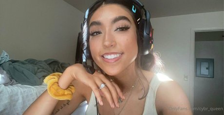 cybr queen nudes onlyfans leaks
