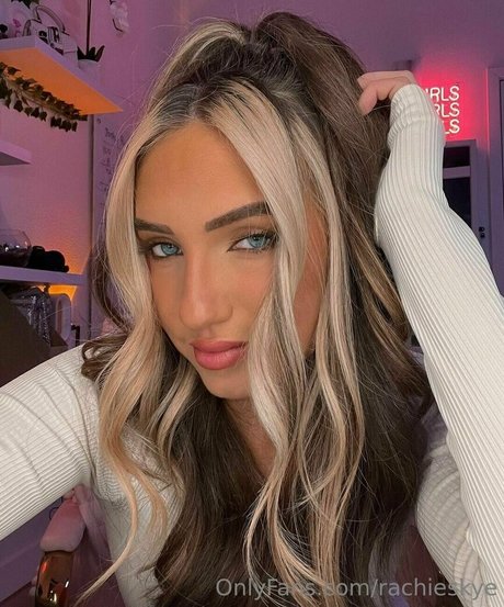 Rachie Skye onlyfans leaks.