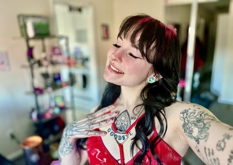 bluddycherryfree leaked onlyfans photos