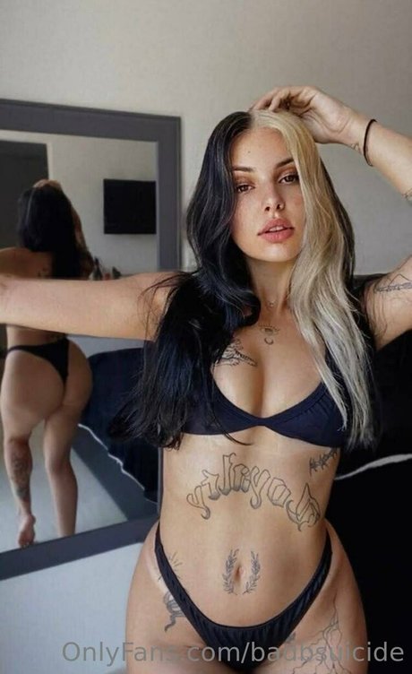 badsuicidefree nude onlyfans leak