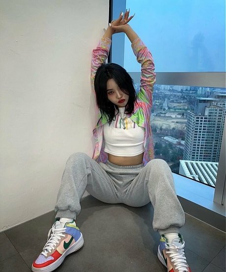 tiny pretty j onlyfans nudes leak