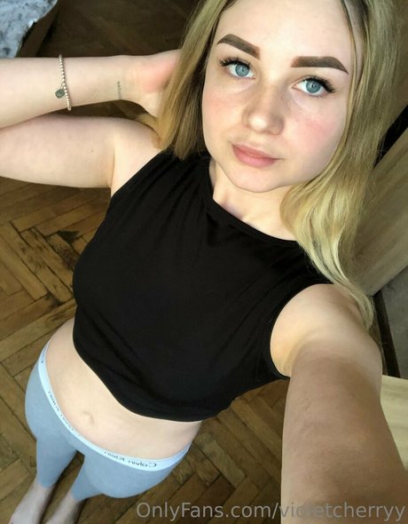 violetcherryy xxx onlyfans