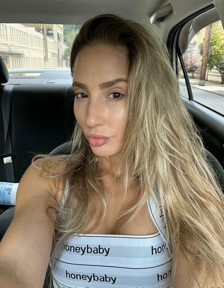 danielledixon22 onlyfans sex leaks