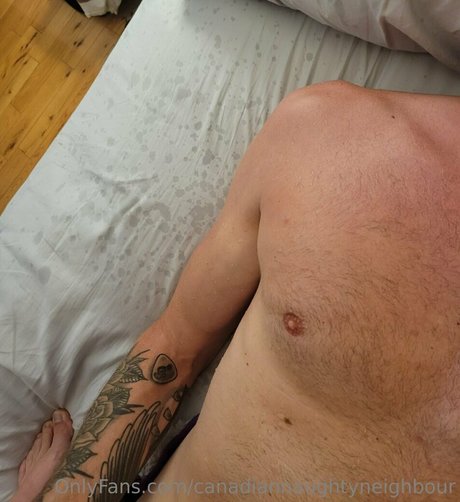 canadiannaughtyneighbour onlyfans leak free