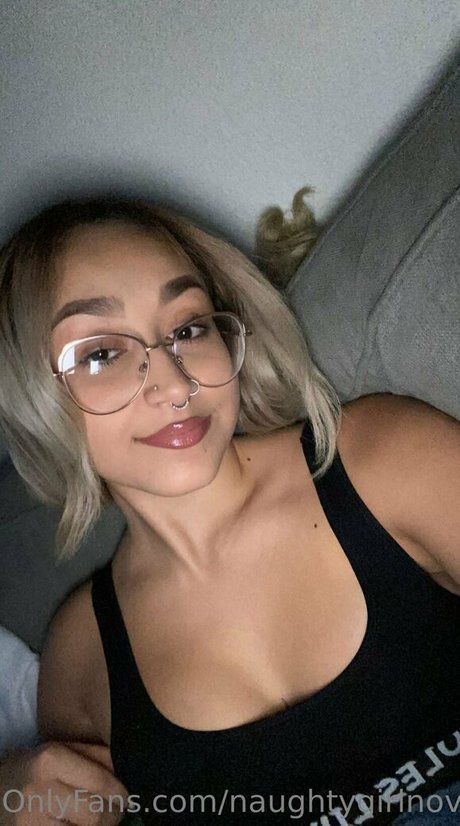 kendall jakobs18 onlyfans nudes leak