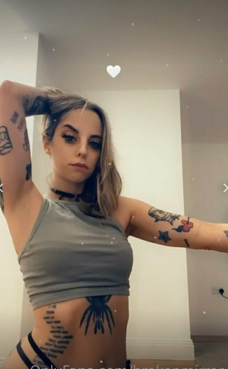 Brokenmirror__ only fans nude leaks