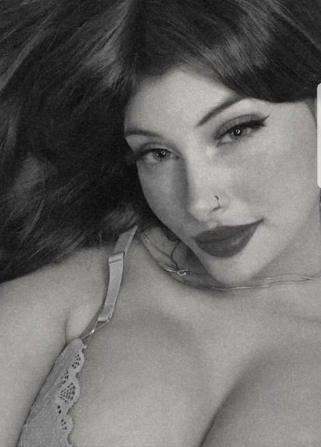 Paaaubg onlyfans nude tits