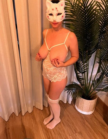 Elsaliux free onlyfans