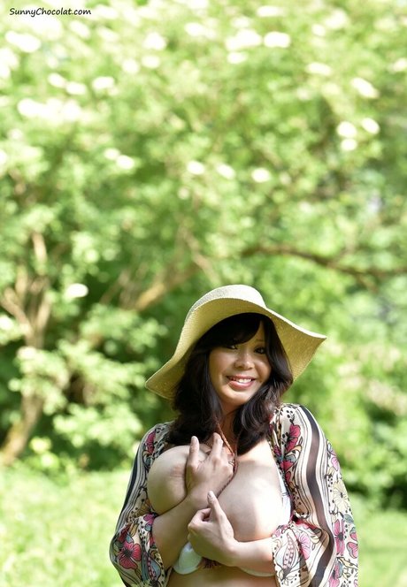 sunny chocolat free fans only