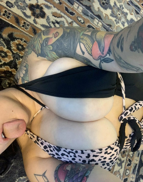 ronnimae onlyfans naked leaked