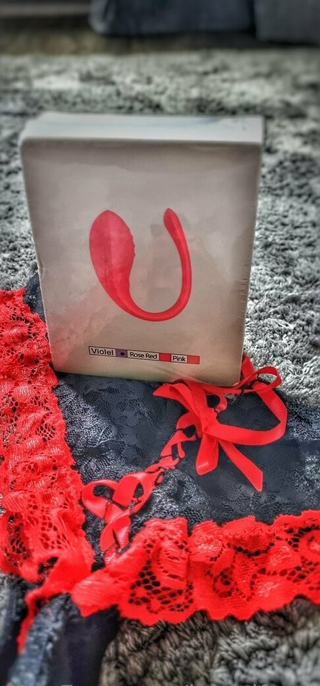 hotwife sophie onlyfans model