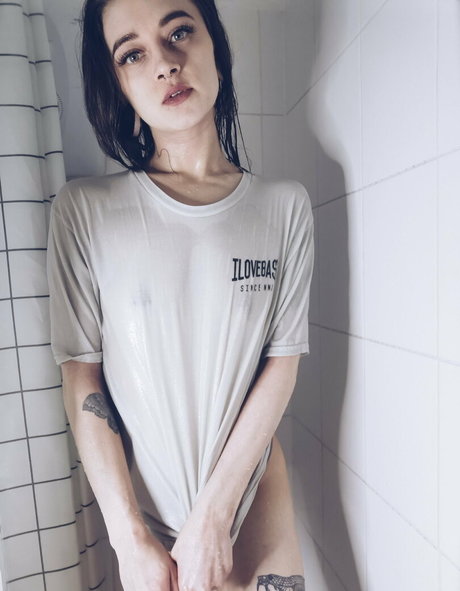 lunahaze is on onlyfans