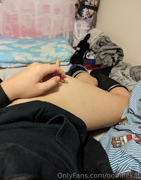 oomfiekat only fans leaked