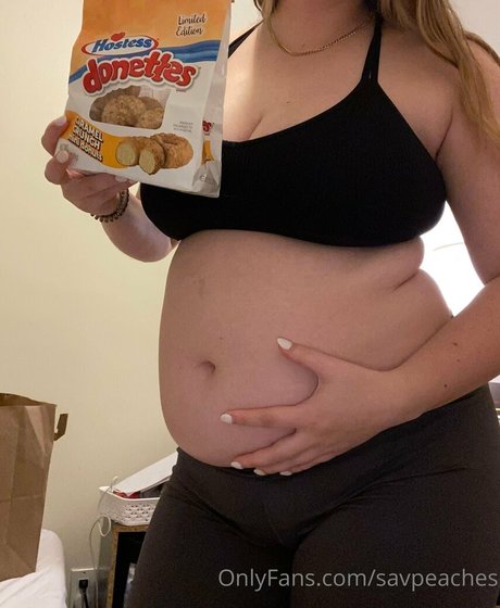 savpeaches onlyfans model photo