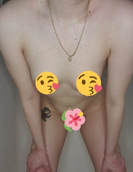 littleswitchjess onlyfans public photos