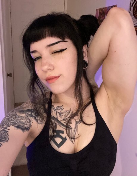 Amberthevalkyrie nude onlyfans leaked