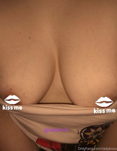 ladyknox leaked nude onlyfans