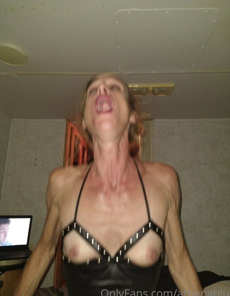 athenablu nude onlyfans leaks
