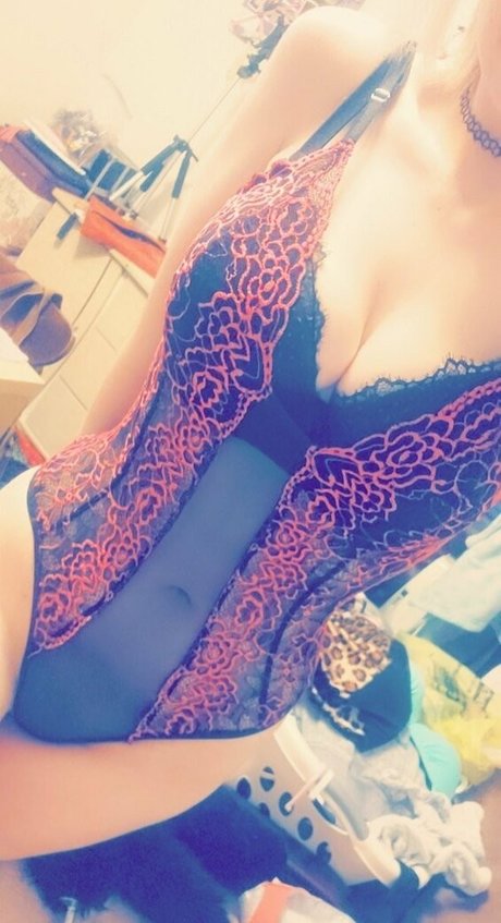 sofieyoungxxx only fans leak nude