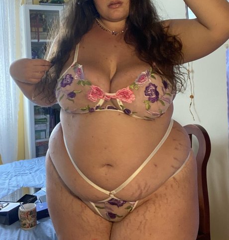 bbw demetra onlyfans leaka
