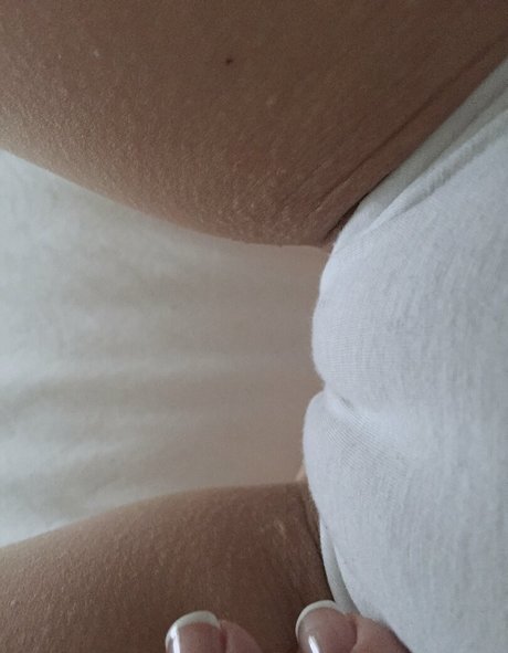 linda 0nline onlyfans fotos