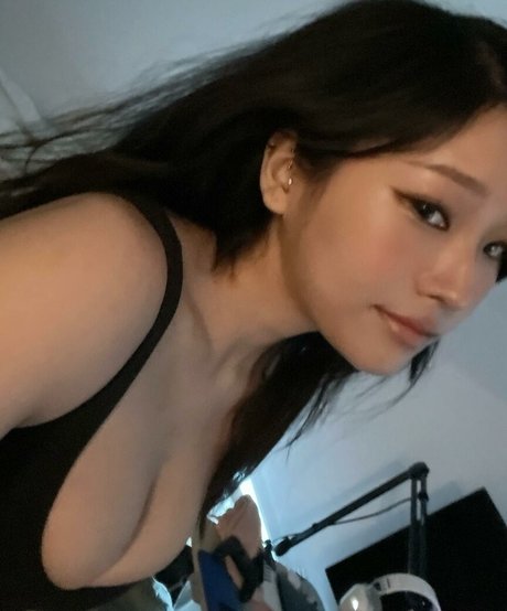 Kang Hee Yoon only fans nude