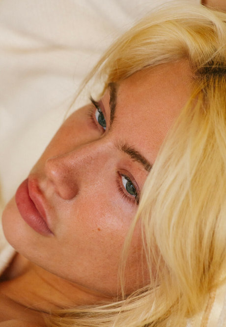 Ivy Wolfe nude leak onlyfans