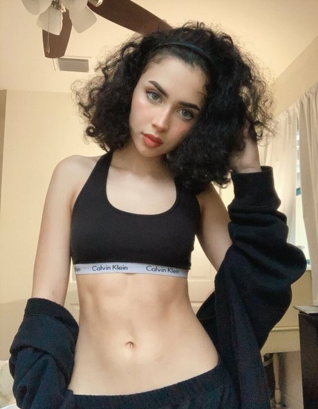 Ashleyrqe only fans nude