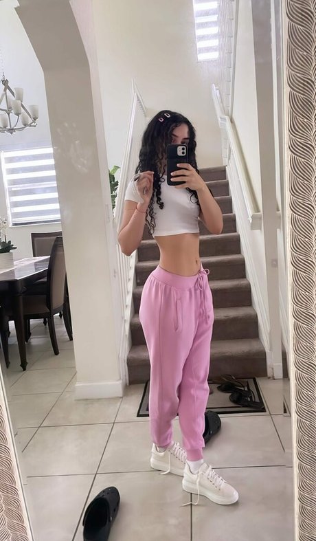 Ashleyrqe onlyfans public photos